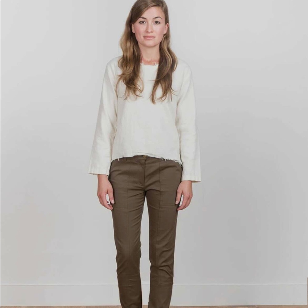 Black Crane EUC Flannel Wide Top